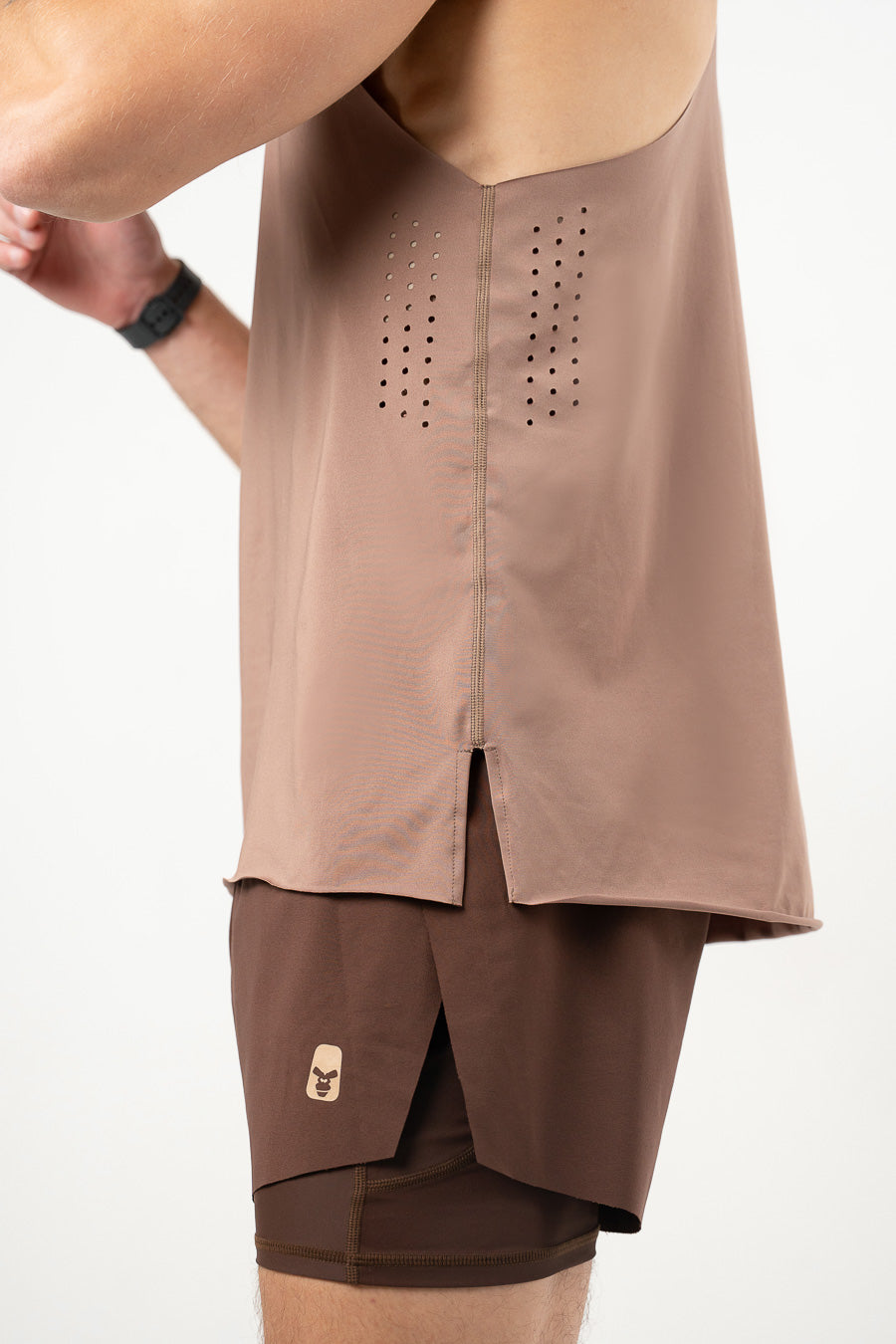 Polera Laser Pulse Mocca