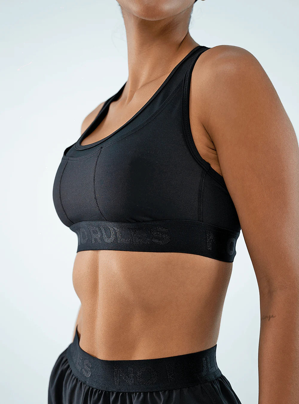 Conjunto Running Performance Negro